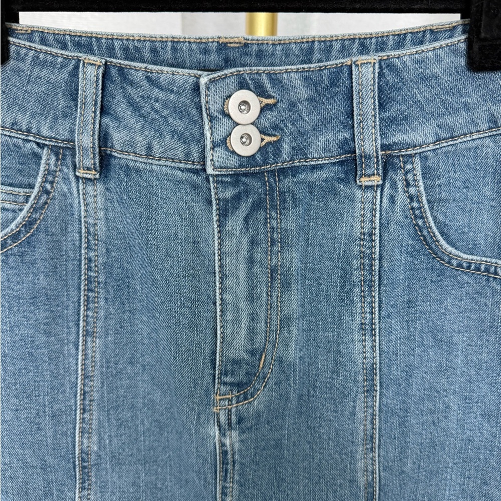 New without tags - Sanctuary denim midi skirt - Size Small - Picture 4 of 8